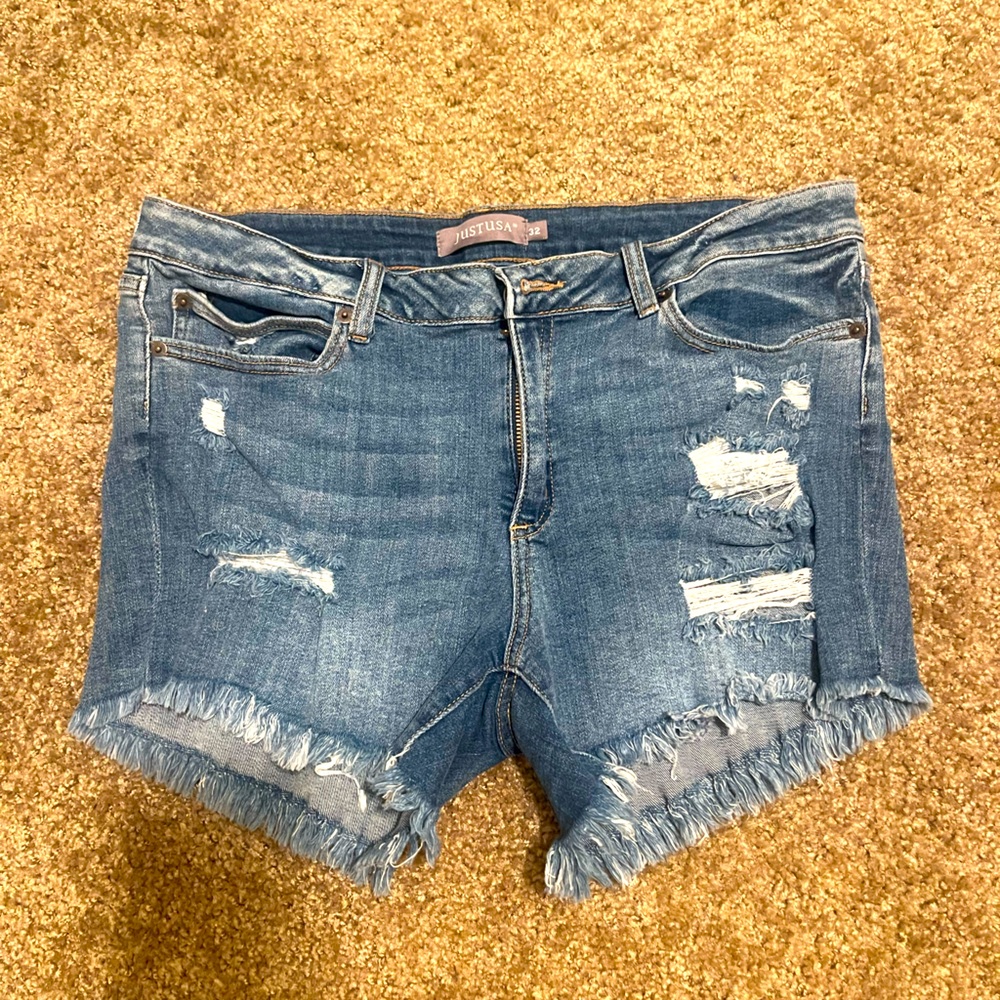 JUST USA distressed jean shorts